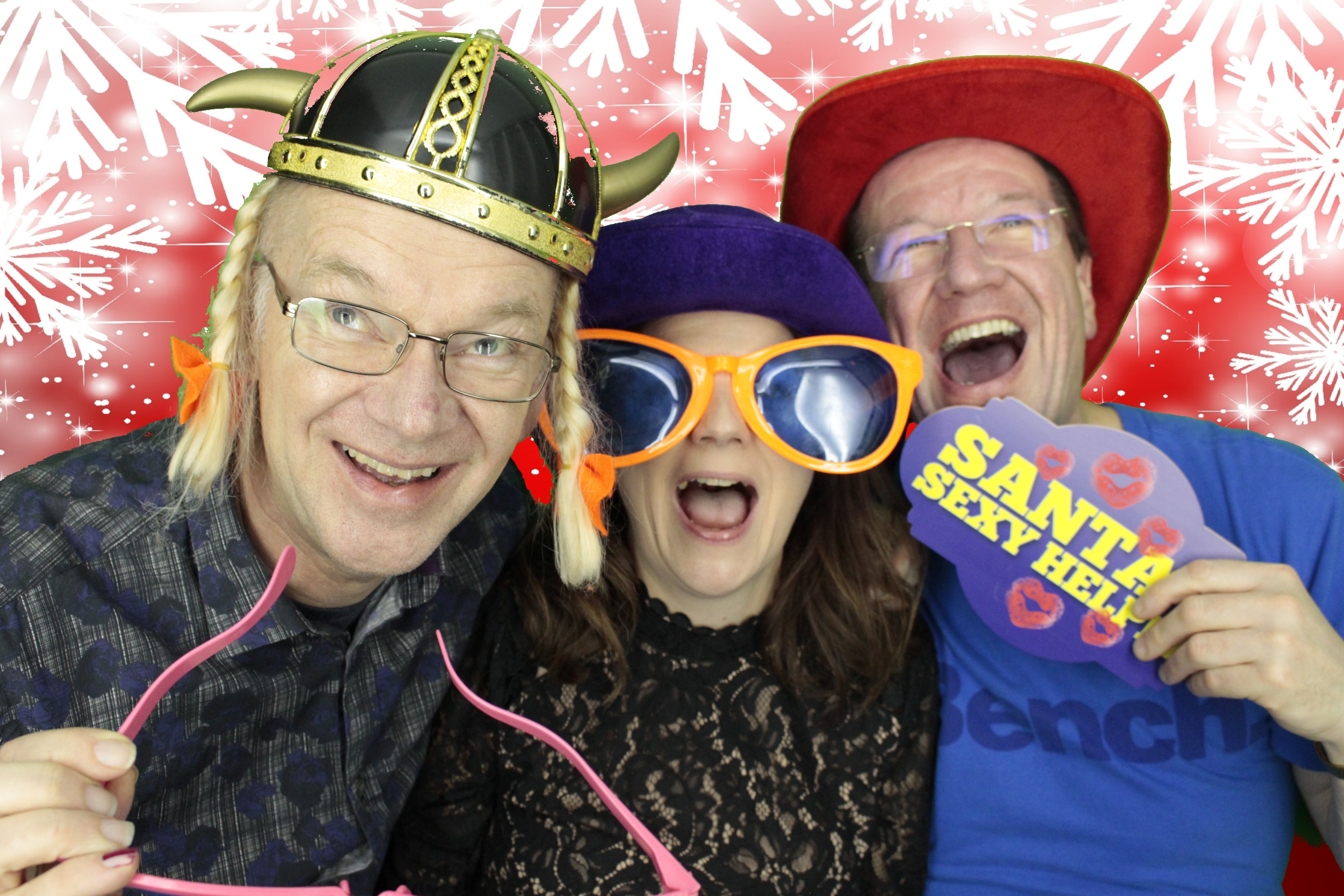 Ocean Network Express Christmas Party 2019 | View more photos from the event at gallery.myphotoboothexperience.co.uk/u/MyPhotoBoothExperienceLtd/Ocean-Network-Express-Christmas-Party-2019